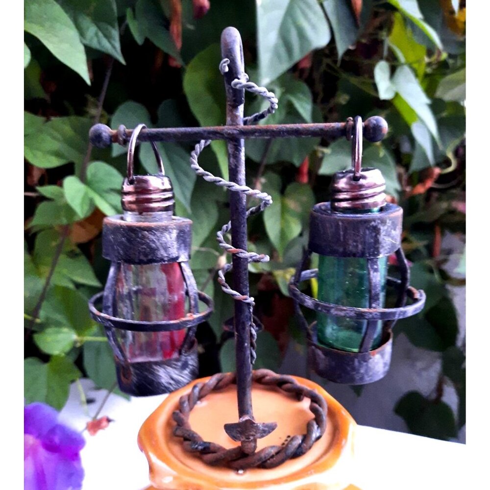 Vintage Train Light House Lantern Glass Salt & Pepper Shaker Set Wrought Iron Ho